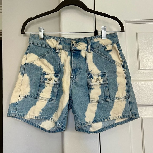 Ganni Pants - Ganni Tie Dye Carpenter Cargo Denim Jean Shorts  Size 25